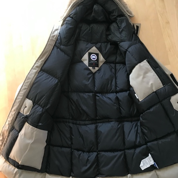 COPY - Canada Goose Langford Parka - Picture 4 of 6